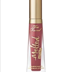 Too Faced Melted Matte lipstick in “Suck It”